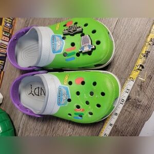 CROCS Buzz Lightyear Toy Story‎ Slip On Shoe Size 6 Mens And 8 Womans